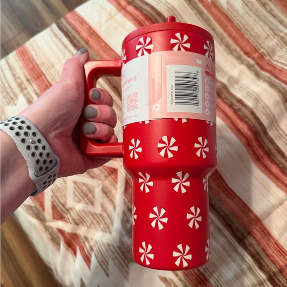 Brand new simple modern 30oz tumbler - Picture 2 of 4